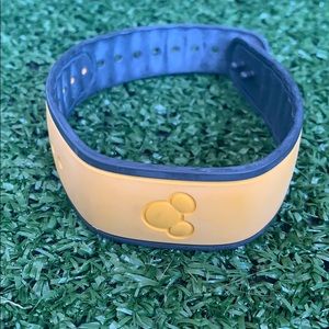 Disney Version 1 Magic Band - Yellow